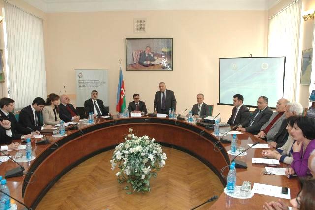 Akademiya ilə Azərbaycan Respublikasının Qiymətli Kağızlar üzrə Dövlət Komitəsi Əməkdaşlıq Memorandumu imzalanmışdır