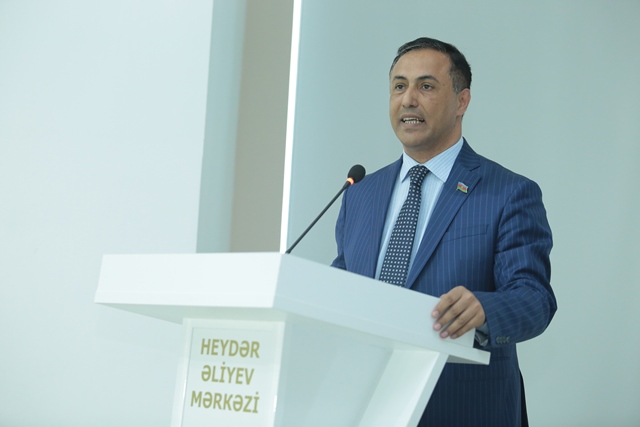 Azərbaycan Respublikasının Prezidenti yanında Dövlət İdarəçilik Akademiyasında “Azərbaycanın İnnovativ İnkişafı” mövzusunda seminar keçirilib