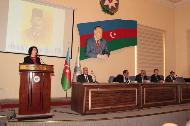 Dövlət İdarəçilik Akademiyasında Əhməd bəy Ağaoğlunun anadan olmasının 150 illiyi qeyd edilib