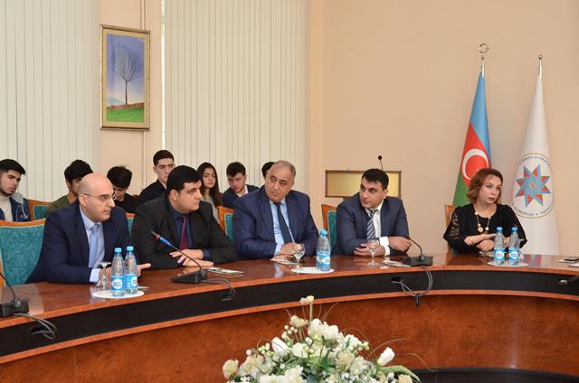 Dövlət İdarəçilik Akademiyasında “Canlı aləmin mühafizəsində təlimin əhəmiyyəti” adlı tədbir keçirilib