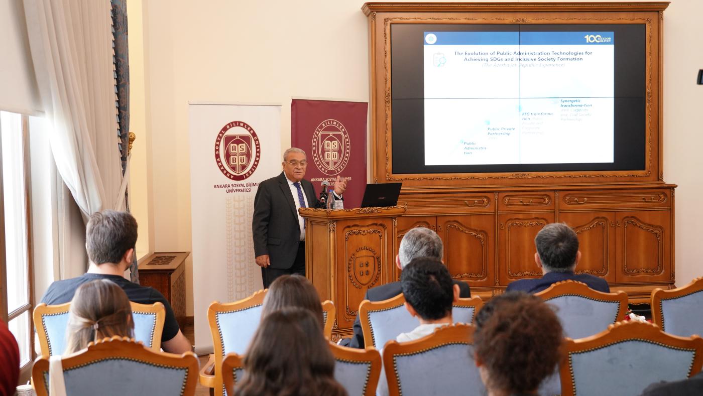 Dövlət İdarəçilik Akademiyasının nümayəndə heyəti<br>Ankara Sosial Elmlər Universitetində (ASBÜ) olmuşlar