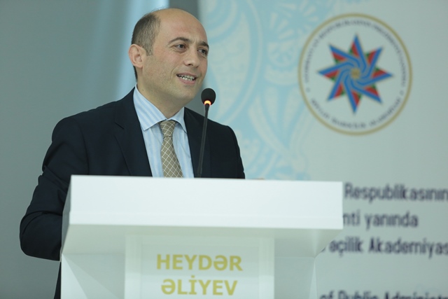 Azərbaycan Respublikasının Prezidenti yanında Dövlət İdarəçilik Akademiyasında “Azərbaycanın İnnovativ İnkişafı” mövzusunda seminar keçirilib
