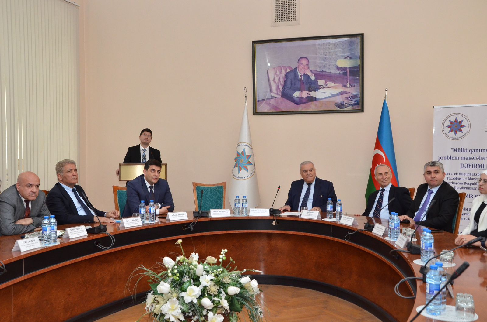 “Mülki qanunvericiliyin problem məsələləri” mövzusunda dəyirmi masa uğurla keçirildi