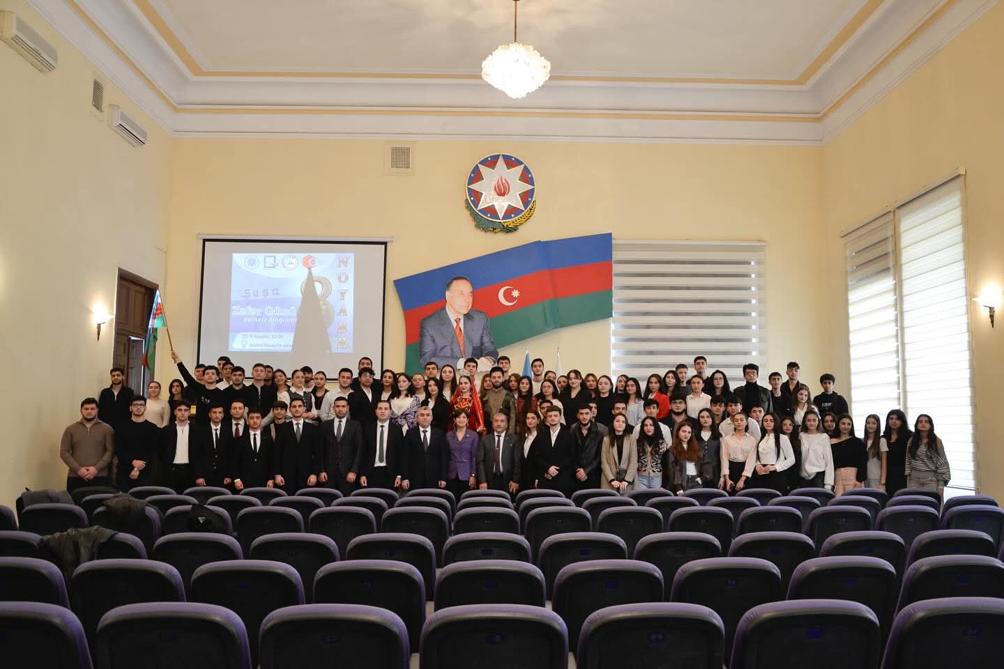 DİA-da "Zəfər Gününə" həsr olunmuş konsert proqramı keçirilmişdir.