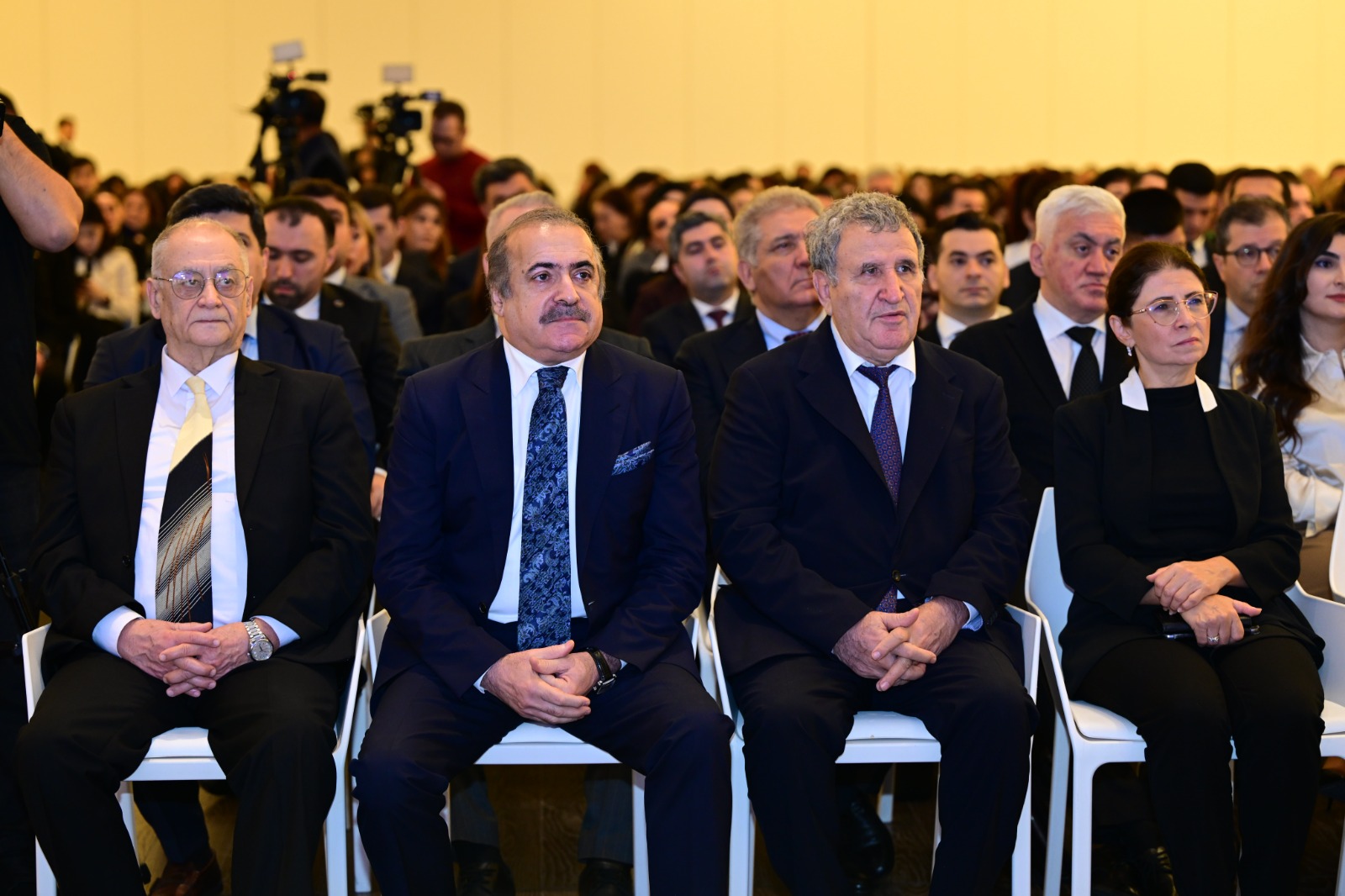 Tələbələrimiz “Mədəniyyət və Hüquq: Müasir Çağırışlar” adlı elmi-praktik Forumda iştirak ediblər