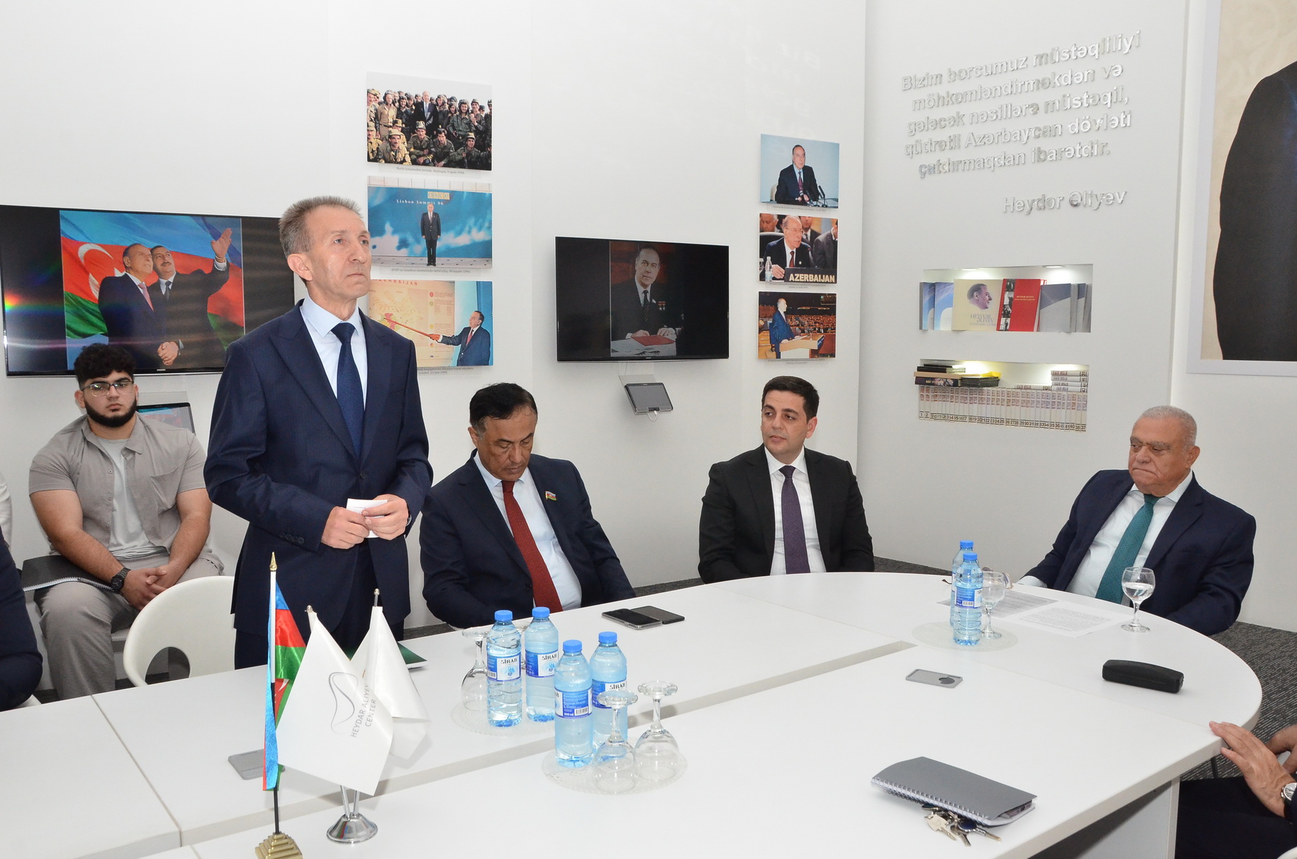 Dövlət İdarəçilik Akademiyasında Dövlət Suverenliyi Günü qeyd olundu