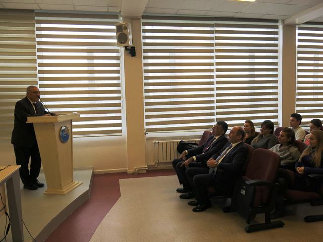 Ankarada “Davamlı İnkişafın hədəfləri 2015-2030: Azərbaycan təcrübəsi və beynəlxalq qiymətləndirmə” mövzusunda seminar keçirilib