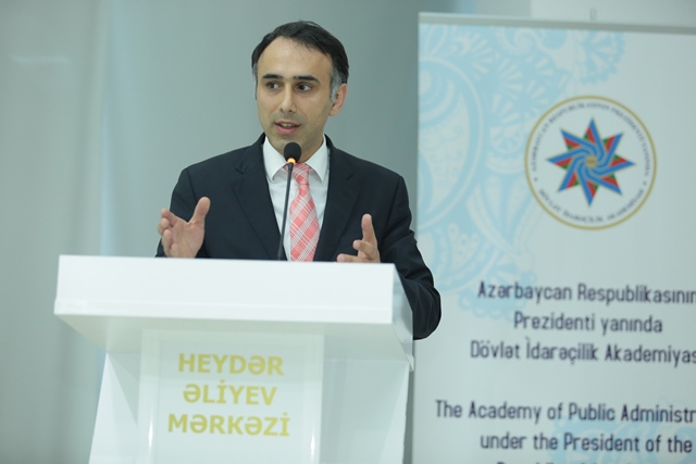 Azərbaycan Respublikasının Prezidenti yanında Dövlət İdarəçilik Akademiyasında “Azərbaycanın İnnovativ İnkişafı” mövzusunda seminar keçirilib