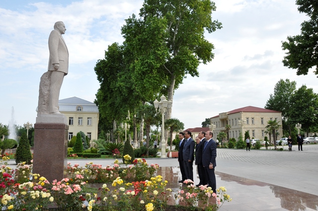 Bərdədə və Gəncədə “Azərbaycanın innovativ inkişafı” mövzusunda seminar keçirilib