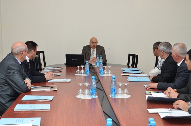 Dövlət İdarəçilik Akademiyasında “Dövlətin sosial siyasəti: mahiyət, prioritetlər və həyata keçirilmə mexanizmləri”, “Azərbaycan Respublikasında ailə, qadın və uşaq siyasəti” və “Bələdiyyə idarəçiliyinin aktual problemləri” istiqamətləri üzrə ixtisasartırma kursları başa çatmışdır