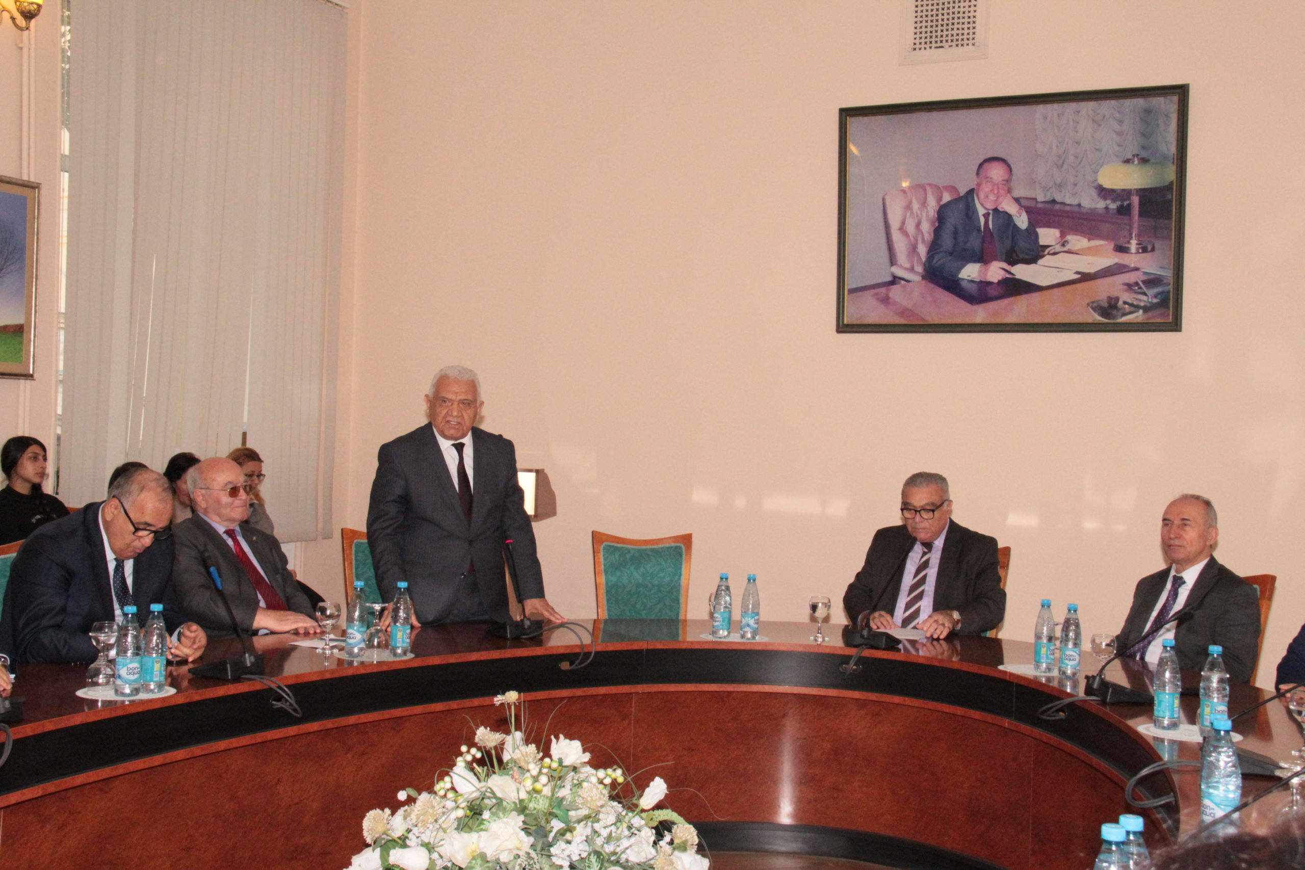 DİA-da Dövlət Müstəqilliyi Gününə həsr olunan elmi-praktik konfrans