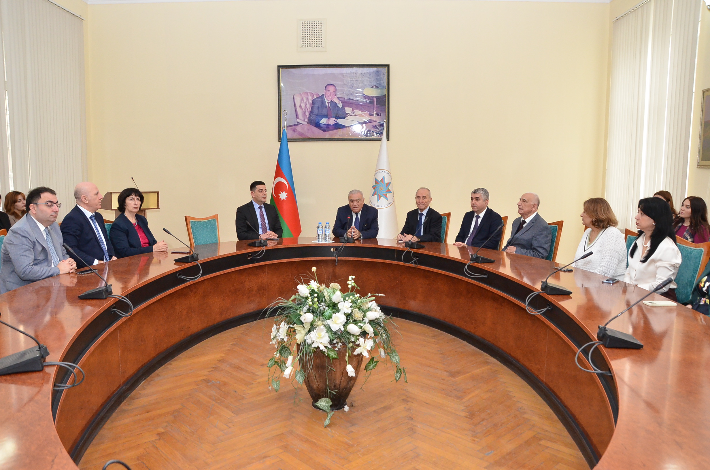 Oktyabrın 29-da DİA-da  Azərbaycan Milli Elmlər Akademiyasının 80 illik yubileyinə həsr olunmuş tədbir keçirilib.