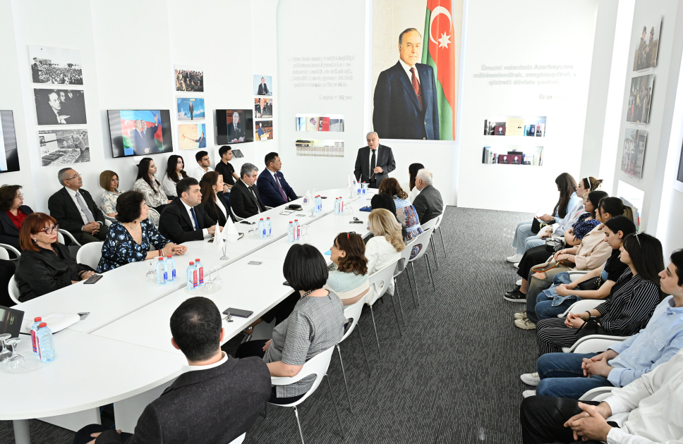 “Heydər Əliyev Azərbaycan Respublikasının innovativ inkişafının banisidir” – DİA-da elmi seminar