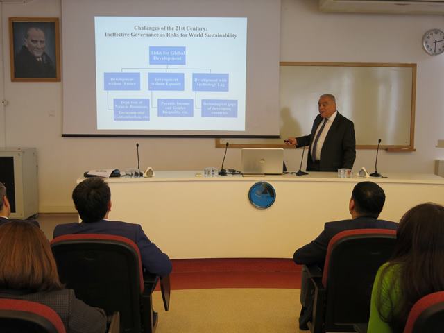 Ankarada Azərbaycanın inkişaf hədəflərindən bəhs edilib