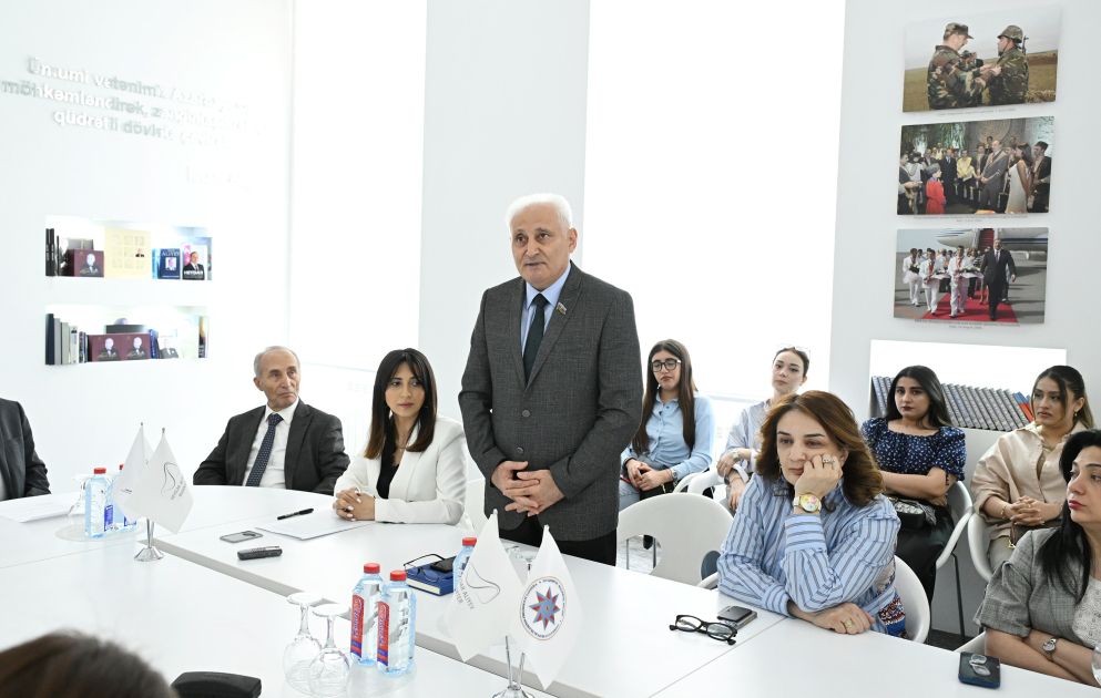 “Heydər Əliyev Azərbaycan Respublikasının innovativ inkişafının banisidir” – DİA-da elmi seminar