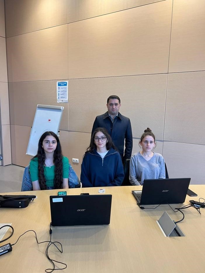 “48-ci İCPC – Universitet Tələbələrinin Beynəlxalq Proqramlaşdırma” müsəbiqəsi