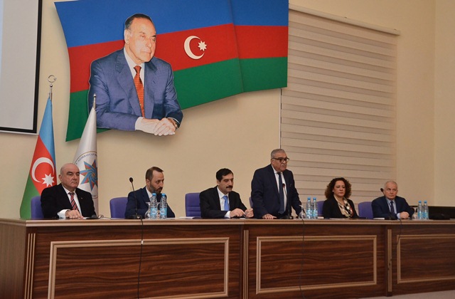 Bakıda dövlət qulluğunda insan resurslarının idarə olunması mövzusunda beynəlxalq konfrans keçirilir