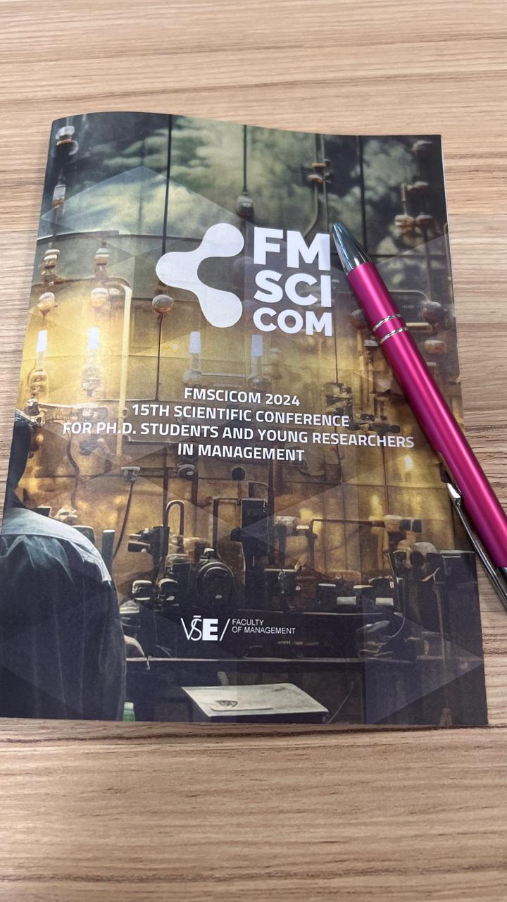 Dövlət Idarəçilik Akademiyasının professoru beynəlxalq elmi konfransda çıxış edib