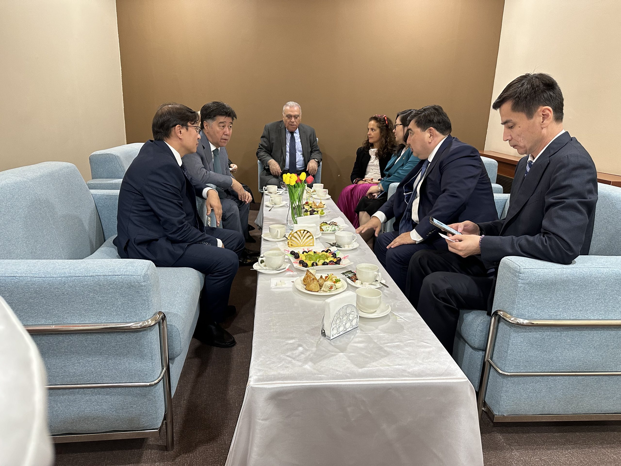 DİA-nın nümayəndə heyəti Qazaxstanda Türk Dövlətləri Təşkilatına üzv ölkələrin insan resurslarının inkişafına dair növbəti görüşündə iştirak edib