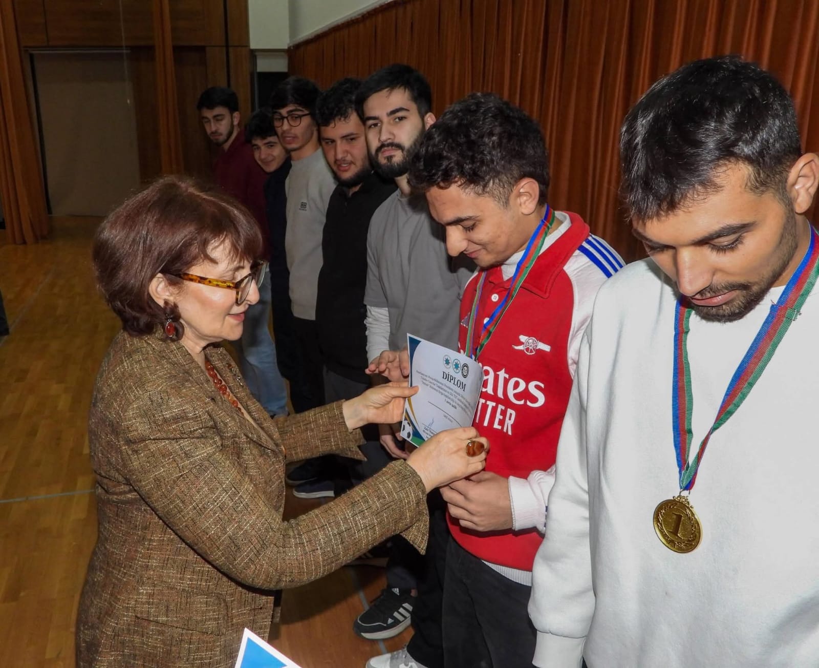 Bakı Avropa liseyində futbol turnirinin final mərhələsi baş tutub