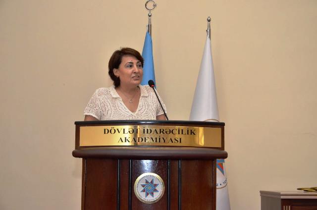 Dövlət İdarəçilik Akademiyasında məzun günü qeyd edilib