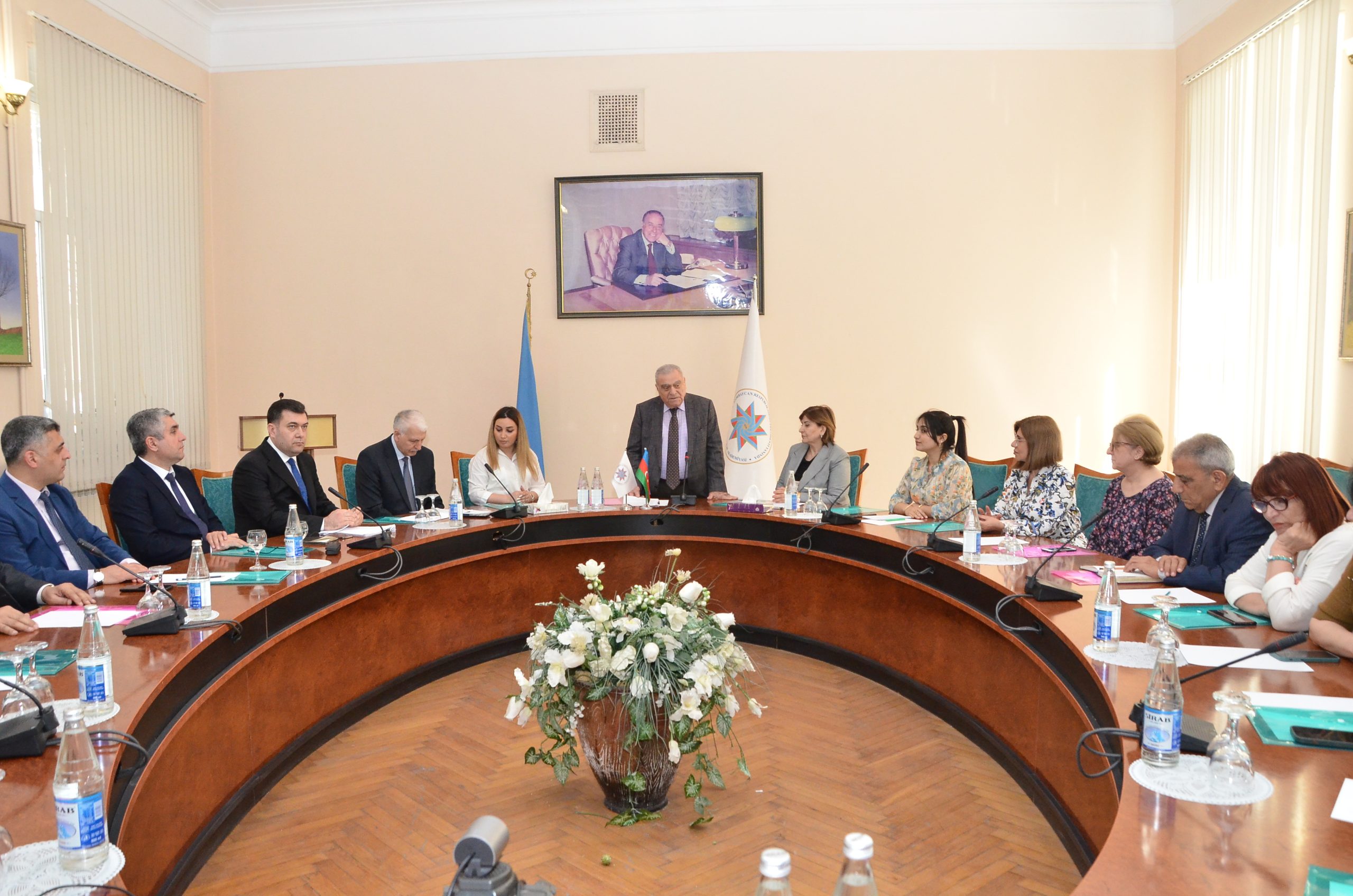 Dövlət İdarəçilik Akademiyasında hesabat-seçki konfransı keçirilib