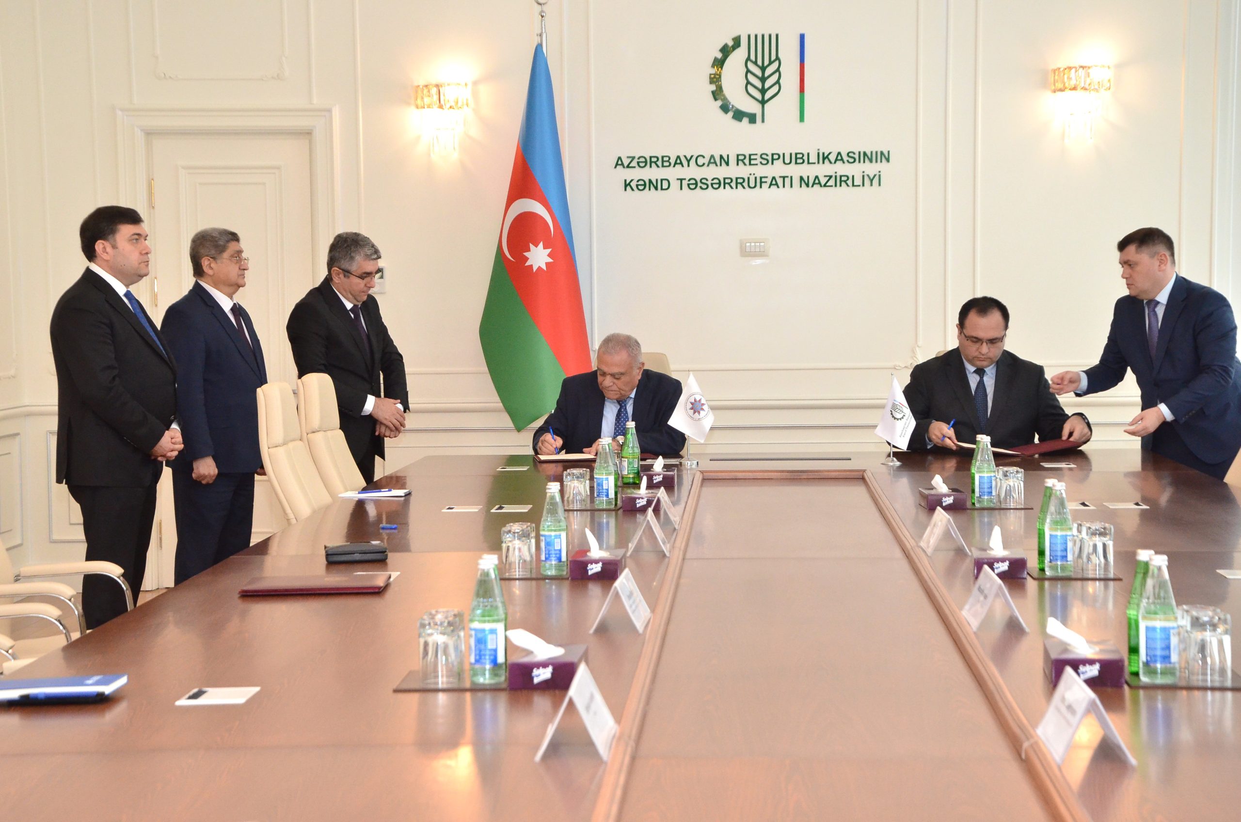 Kənd Təsərrüfatı Nazirliyi və Dövlət İdarəçilik Akademiyası arasında əməkdaşlıq memorandumu imzalanıb