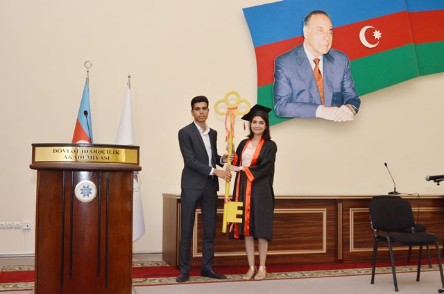 Dövlət İdarəçilik Akademiyasında məzun günü qeyd edilib