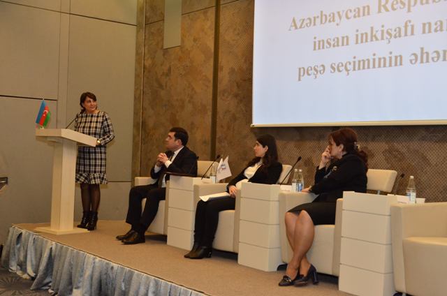 Azərbaycanda davamlı insan inkişafı naminə peşə seçiminin əhəmiyyəti mövzusunda müzakirələr aparılıb