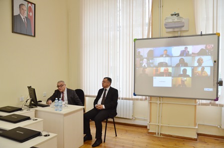 Dövlət İdarəçilik Akademiyasında “Azərbaycanın yeni iqtisadi hədəfləri” mövzusunda distant təlim keçirilmişdir