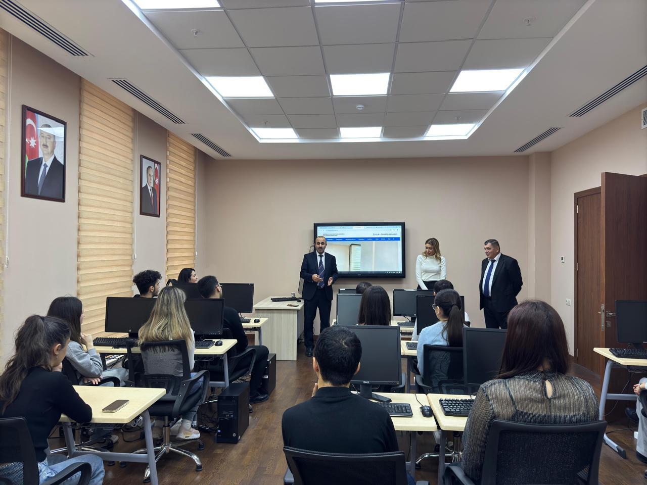 Azərbaycan Respublikasının Prezidenti yanında Dövlət İdarəçilik Akademiyasının tələbələrinə  Baş Prokurorluğun əməkdaşı tərəfindən praktiki məşğələ keçirilmişdir