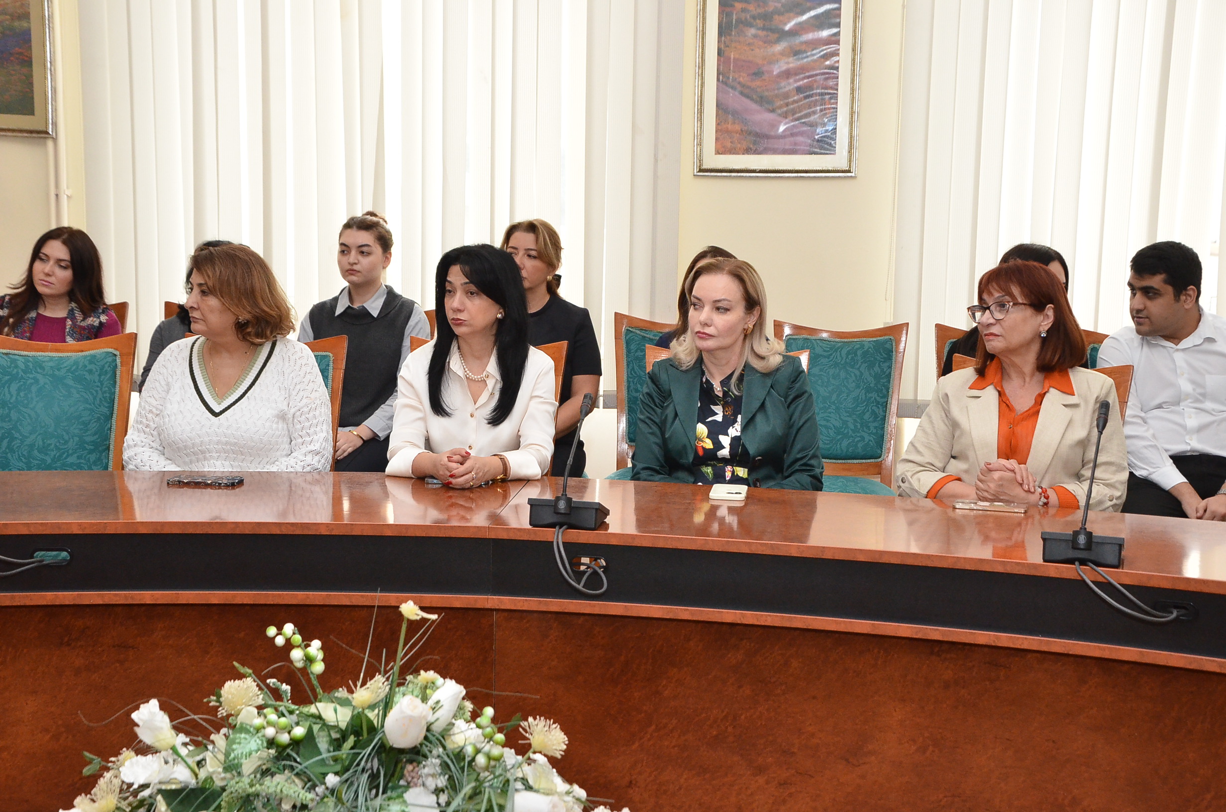 Oktyabrın 29-da DİA-da  Azərbaycan Milli Elmlər Akademiyasının 80 illik yubileyinə həsr olunmuş tədbir keçirilib.