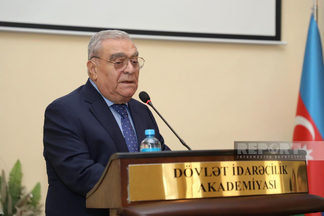 "Heydər Əliyev Azərbaycanda gənclər siyasətinin banisidir" mövzusunda elmi-praktik konfrans keçirilib