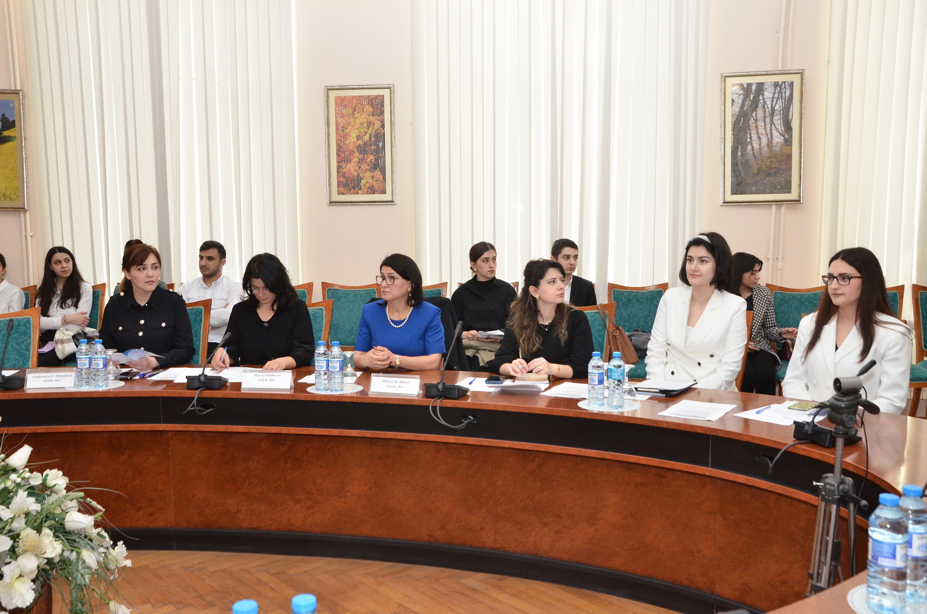 Dövlət İdarəçilik Akademiyasında “Beynəlxalq münaqişələr və təhlükəsizlik problemləri” mövzusunda beynəlxalq elmi konfrans keçirilib.