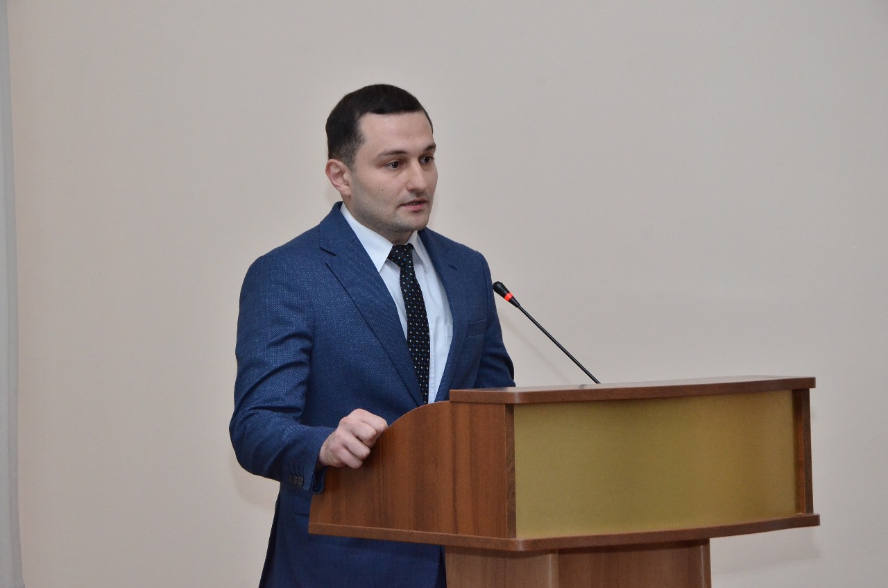 Dövlət İdarəçilik Akademiyasında Dövlət Qulluqçularının Peşə Bayramı günü qeyd olunub