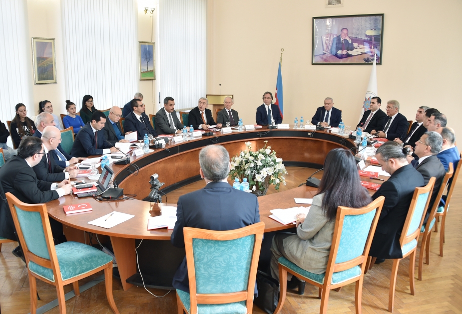 Dövlət İdarəçilik Akademiyasında “Türk Cəza Qanunu” kitabının təqdimatı olub