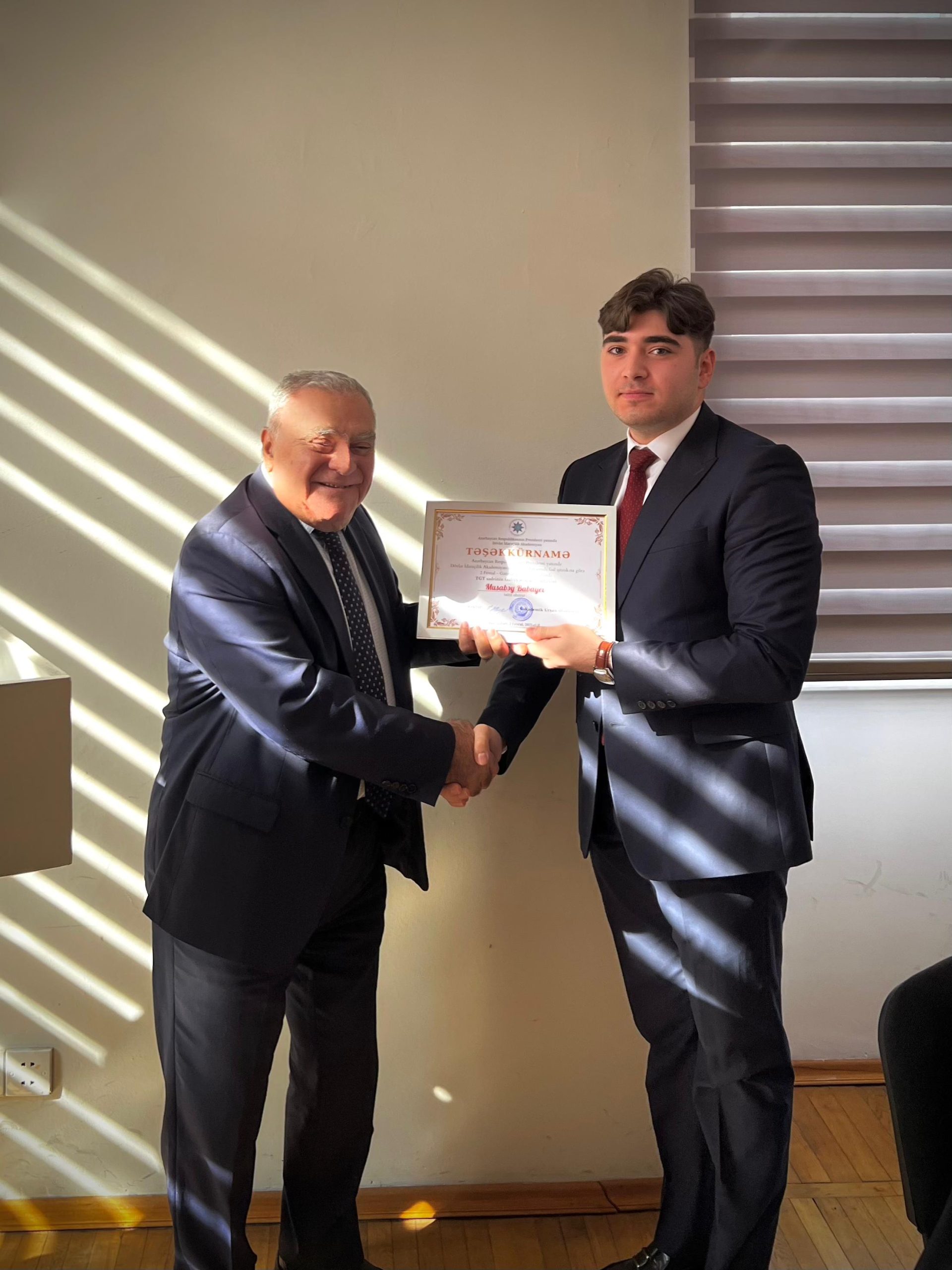 2 fevral- Gənclər Günü münasibətilə Dövlət İdarəçilik Akademiyasının  bir qrup tələbəsi təltif olunmuşlar