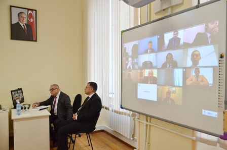Dövlət İdarəçilik Akademiyasında “Azərbaycanın yeni iqtisadi hədəfləri” mövzusunda distant təlim keçirilmişdir