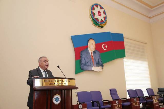 Dövlət İdarəçilik Akademiyasının birinci kurs tələbələri üçün ilk mühazirə Azərbaycanın uğurlarına həsr olunub