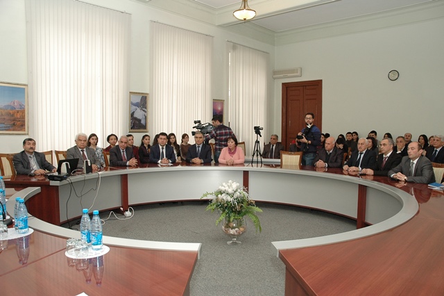 Dövlət Idarəçilik Akademiyasinda “Heydər Əliyev ideyalari və Müasir Azərbaycan” mövzusunda Elmi-praktiki konfrans keçirilmişdir