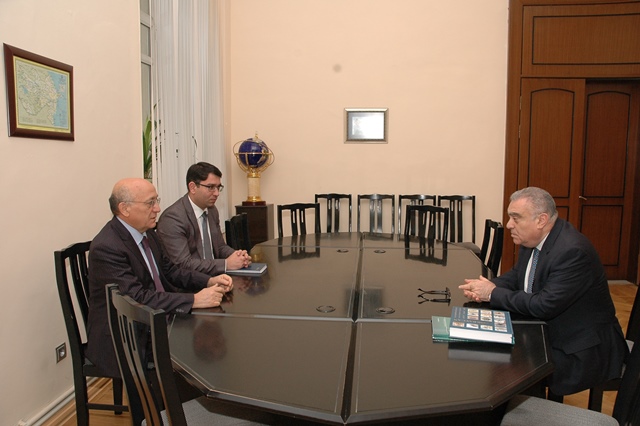 “Heydər Əliyev Dövlət İdarəçilyi Məktəbi”ndə növbəti açıq mühazirə dinlənilmişdir