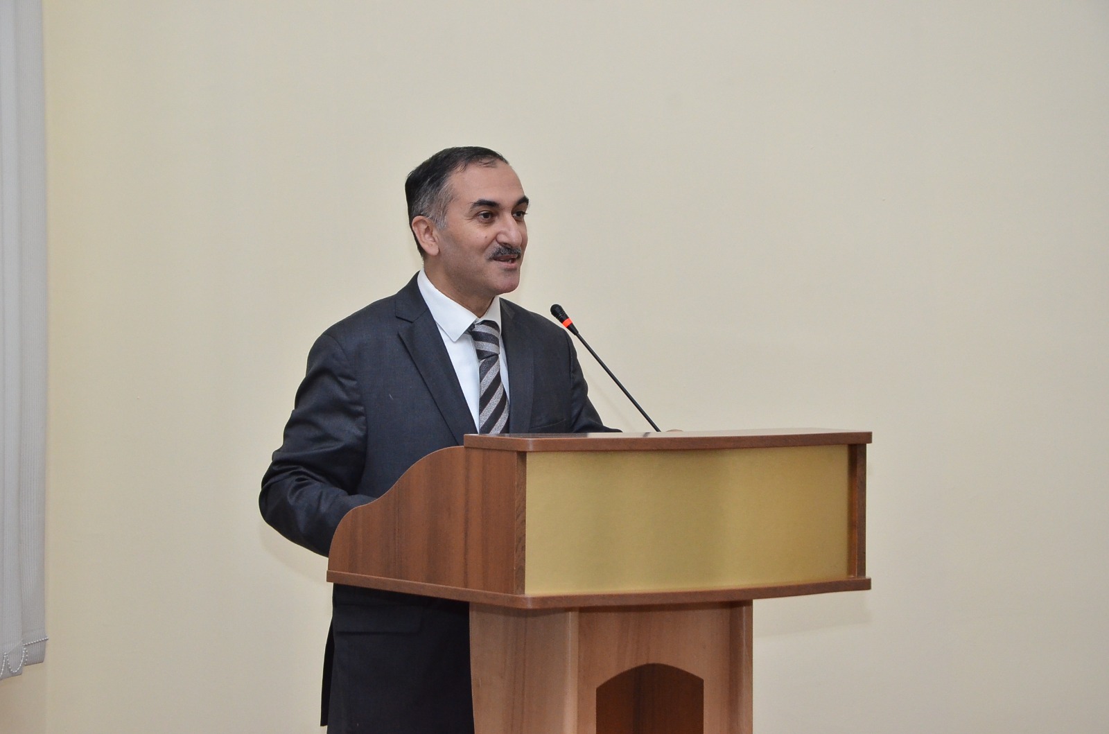 Azərbaycanın iqtisadi inkişafında innovativ idrəetmə və rəqəmsal texnologiyaların rolu” mövzusunda Respublika Elmi Praktik Konfrans keçirilmişdir