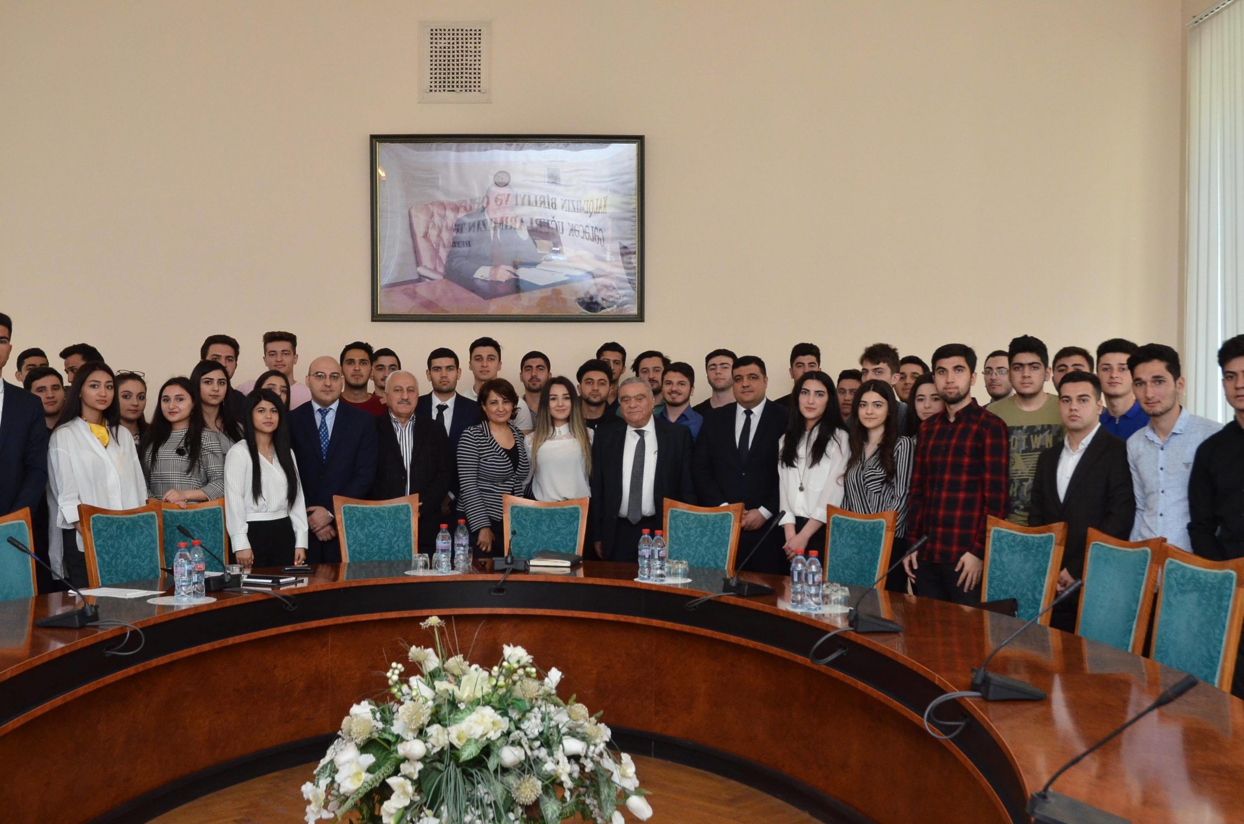 DİA-da tələbələrin yeni “Ekosivil Dünya” klubu fəaliyyətə başlamışdır