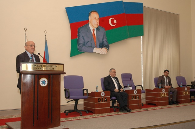 “Heydər Əliyev Dövlət İdarəçilyi Məktəbi”ndə növbəti açıq mühazirə dinlənilmişdir