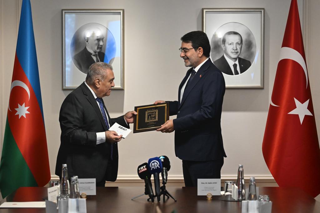 Dövlət İdarəçilik Akademiyası ilə Türkiyə Respublikası Prezident Administrasiyası<br>yanında İnsan Resursları Ofisi arasında anlaşma memorandumu imzalanmışdır