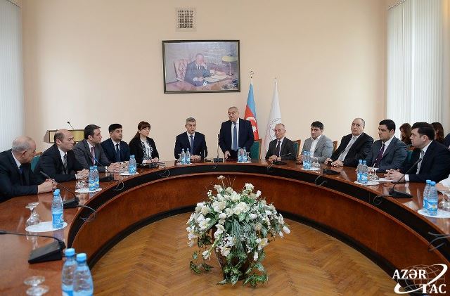 Dövlət İdarəçilik Akademiyası ilə Dövlət Miqrasiya Xidməti arasında Anlaşma Memorandumu imzalanıb