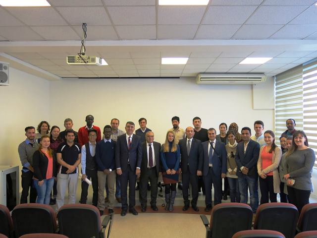 Ankarada “Davamlı İnkişafın hədəfləri 2015-2030: Azərbaycan təcrübəsi və beynəlxalq qiymətləndirmə” mövzusunda seminar keçirilib