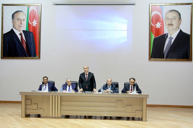 Müasir dövlət idarəçiliyinin təşkilati əsaslari: 15 il innovativ inkişaf yollarinda