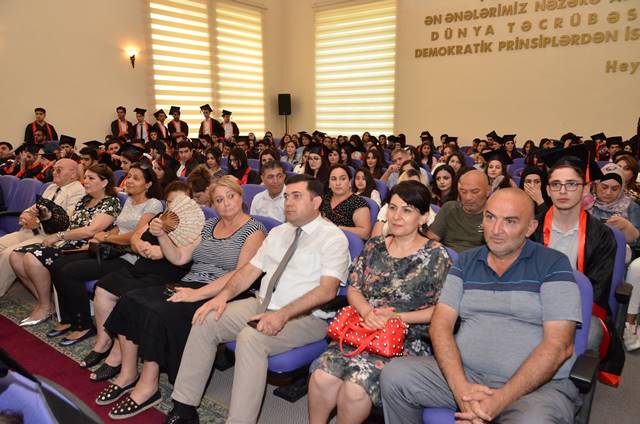 Dövlət İdarəçilik Akademiyasında məzun günü qeyd edilib
