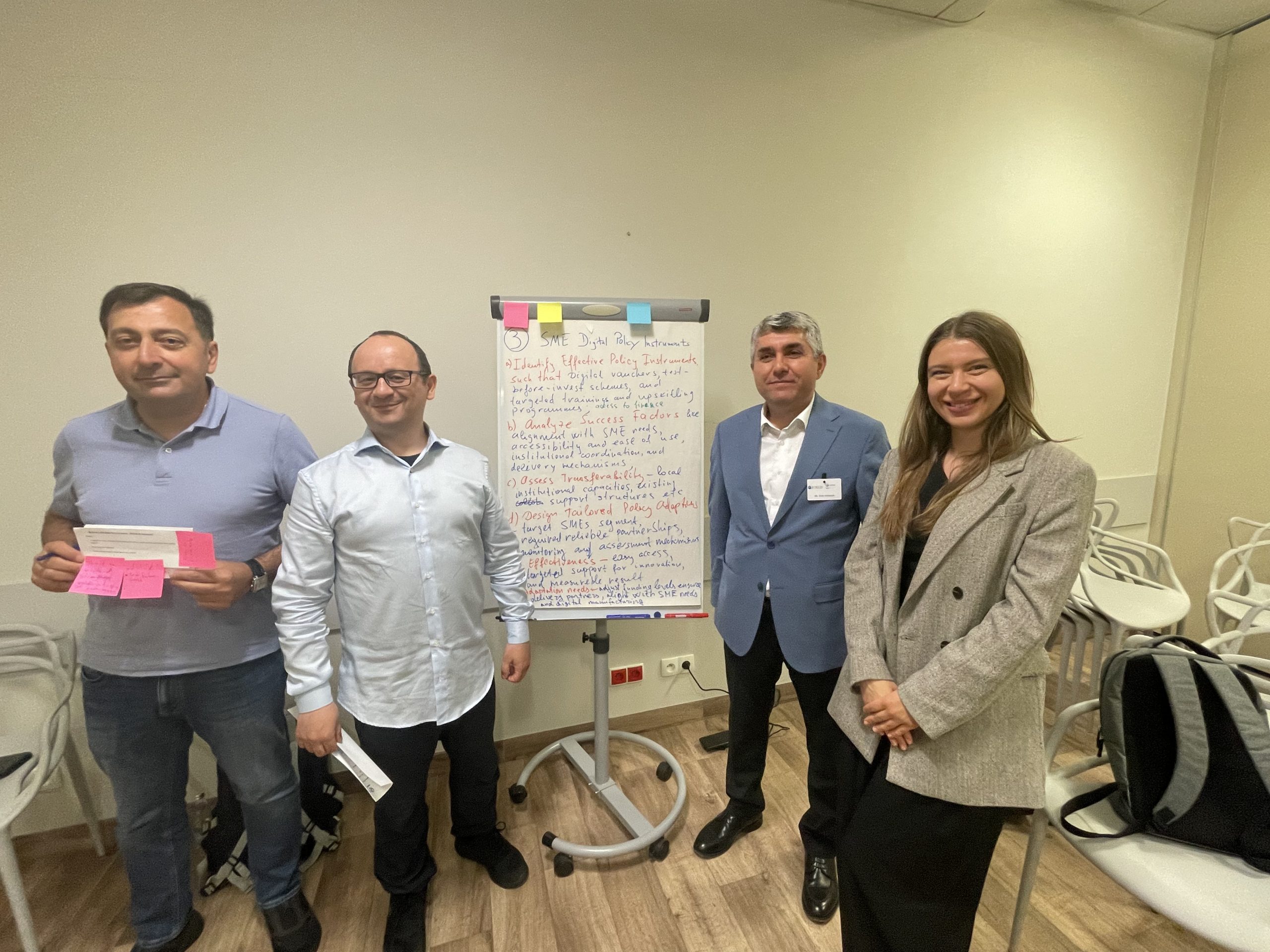 DİA əməkdaşı Rəqəmsal transformasiya üzrə beynəlxalq təlimdə iştirak edib